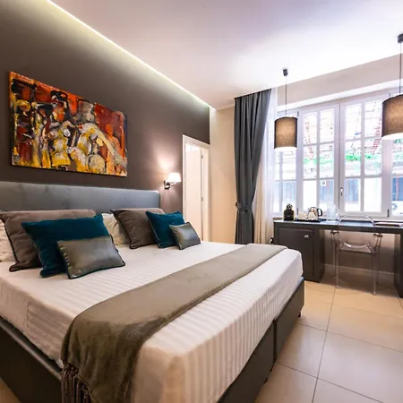 Delle Vittorie Luxury Rooms&suites Bed & Breakfast 2*