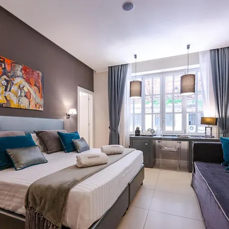 Bed & Breakfast Delle Vittorie Luxury Rooms&suites 2*