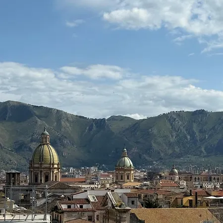 Delle Vittorie Luxury Rooms&suites Bed & Breakfast Palermo
