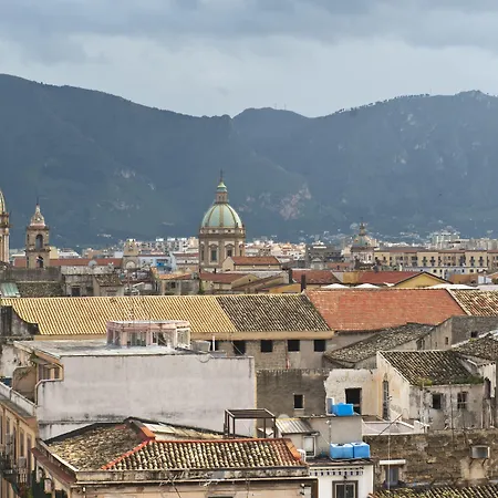 Delle Vittorie Luxury Rooms&suites 4* Palermo