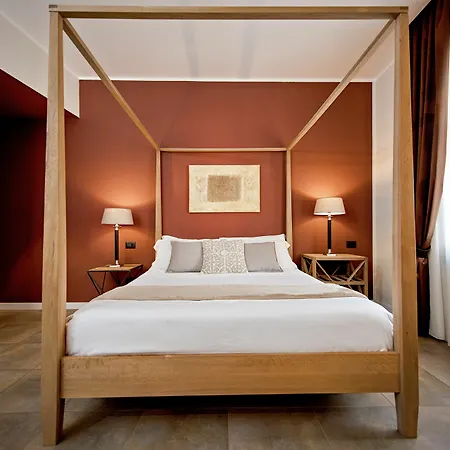Delle Vittorie Luxury Rooms&suites Bed & Breakfast 2*